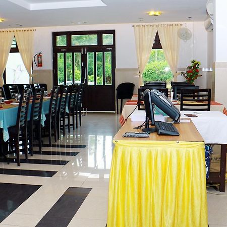 Hotel Soorya Regency Malappuram Esterno foto