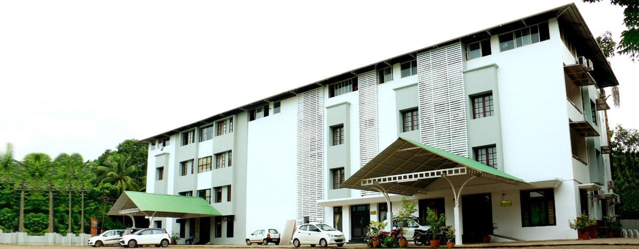 Hotel Soorya Regency Malappuram Esterno foto